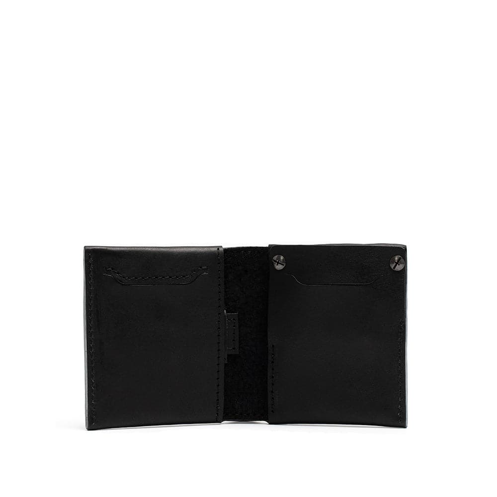 Leather Billfold 2.0 Wallet for AirTag