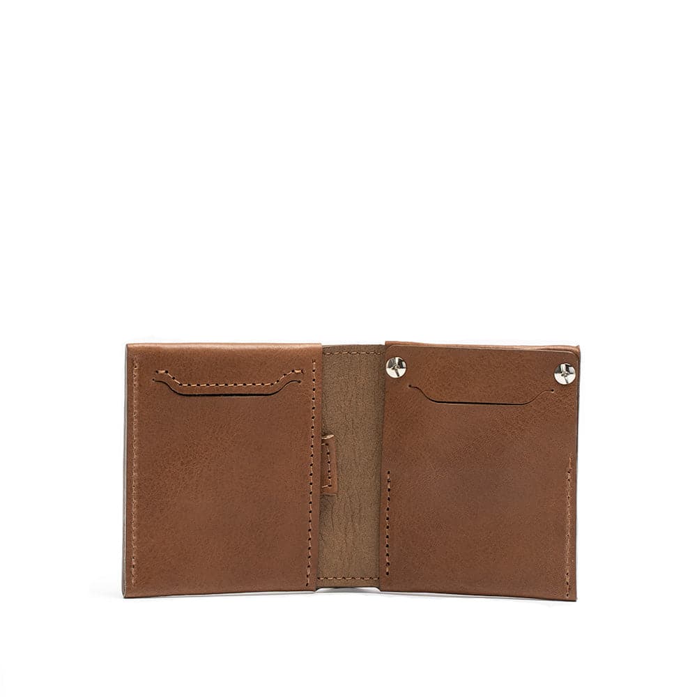 Leather Billfold 2.0 Wallet for AirTag